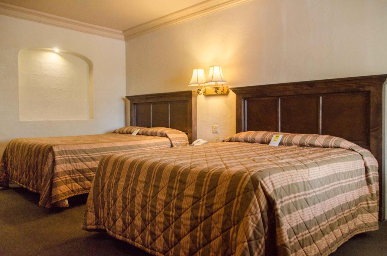 Hotel Siesta Real Mexicali Kültér fotó