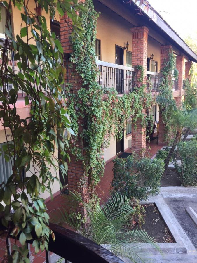 Hotel Siesta Real Mexicali Kültér fotó